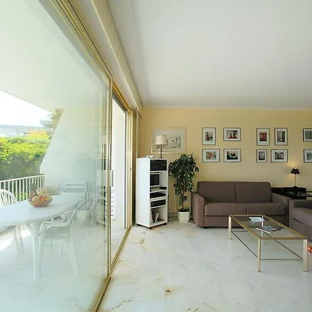 Le Solvida Apartment *